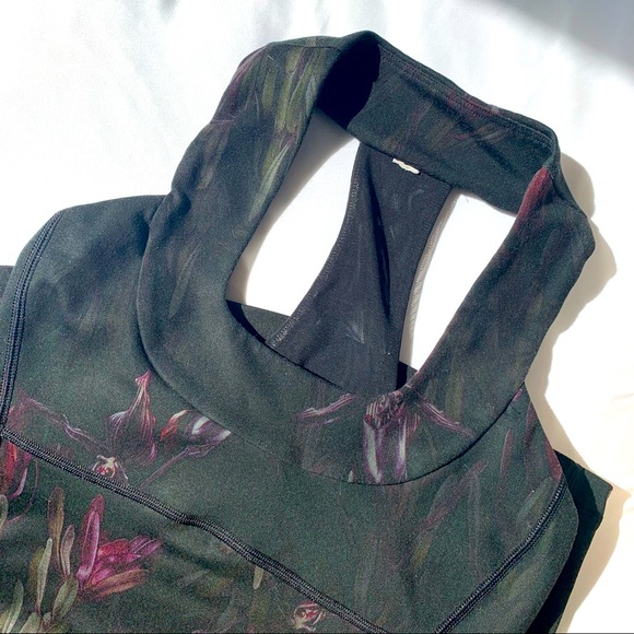 Lululemon Scoop Neck Tank in Midnight Iris/black - Picture 5 of 6